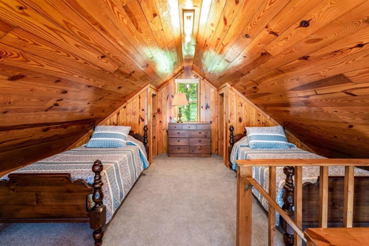 Hot Tub, Large Deck, Wifi, Fire Pit At Chalet Cabin Morton Grove Esterno foto