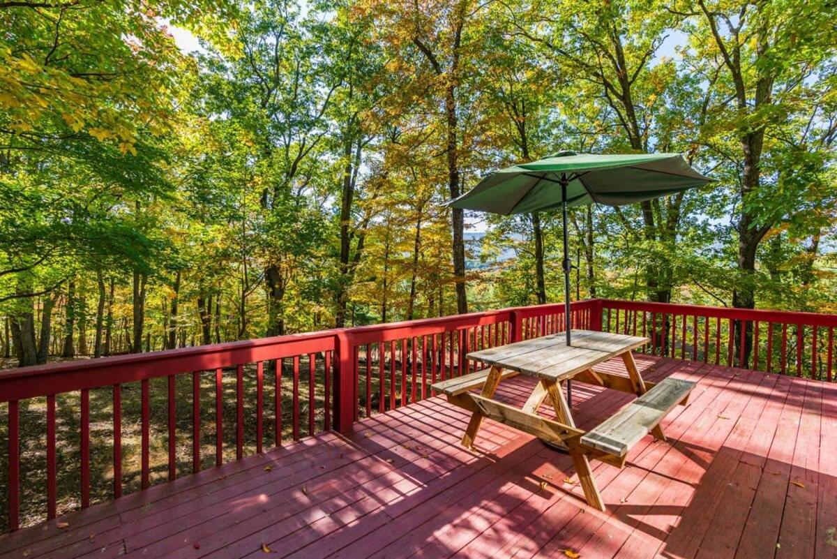 Hot Tub, Large Deck, Wifi, Fire Pit At Chalet Cabin Morton Grove Esterno foto